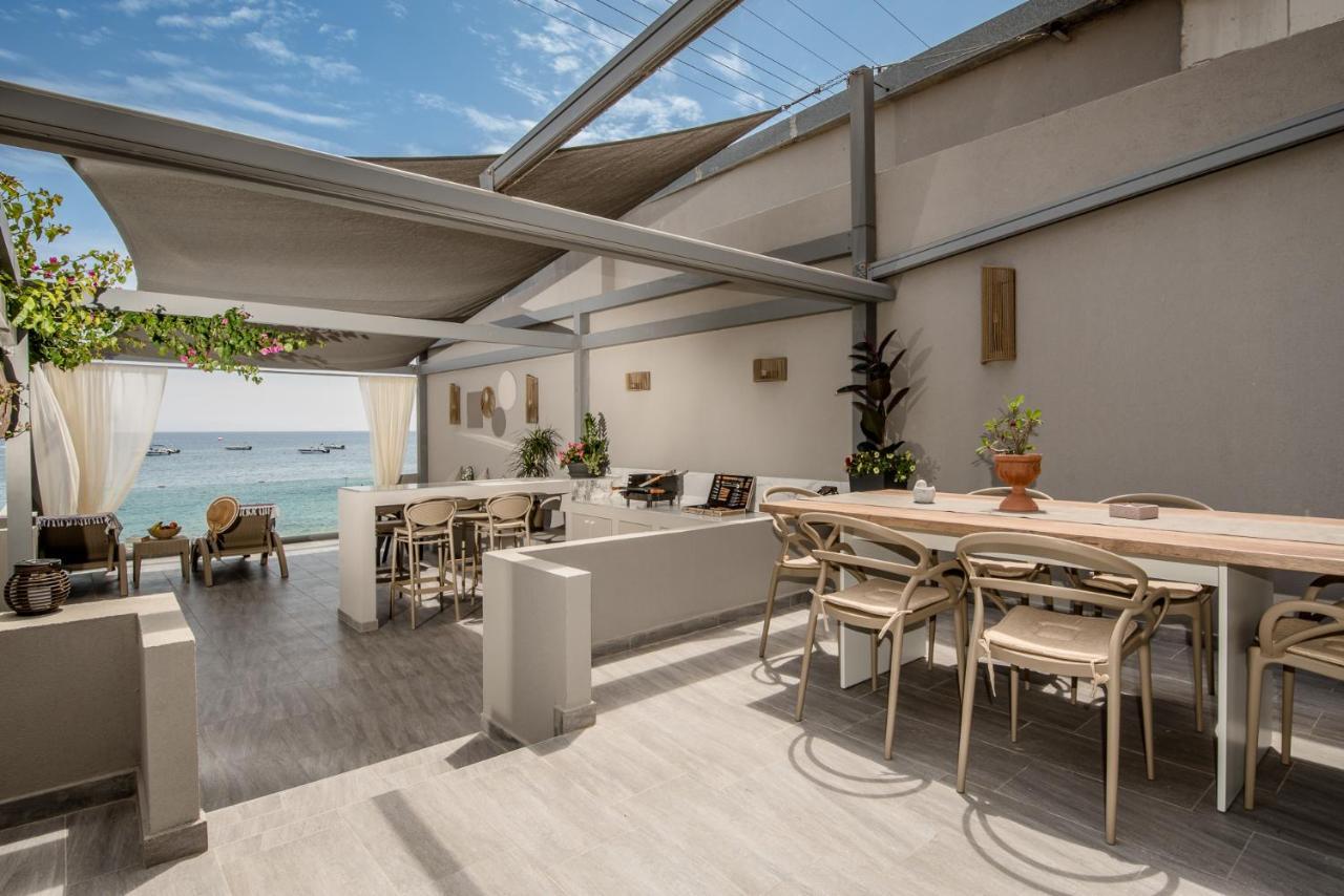 Buganvilla-Sea Front Villas 阿齐亚·佩拉加 外观 照片