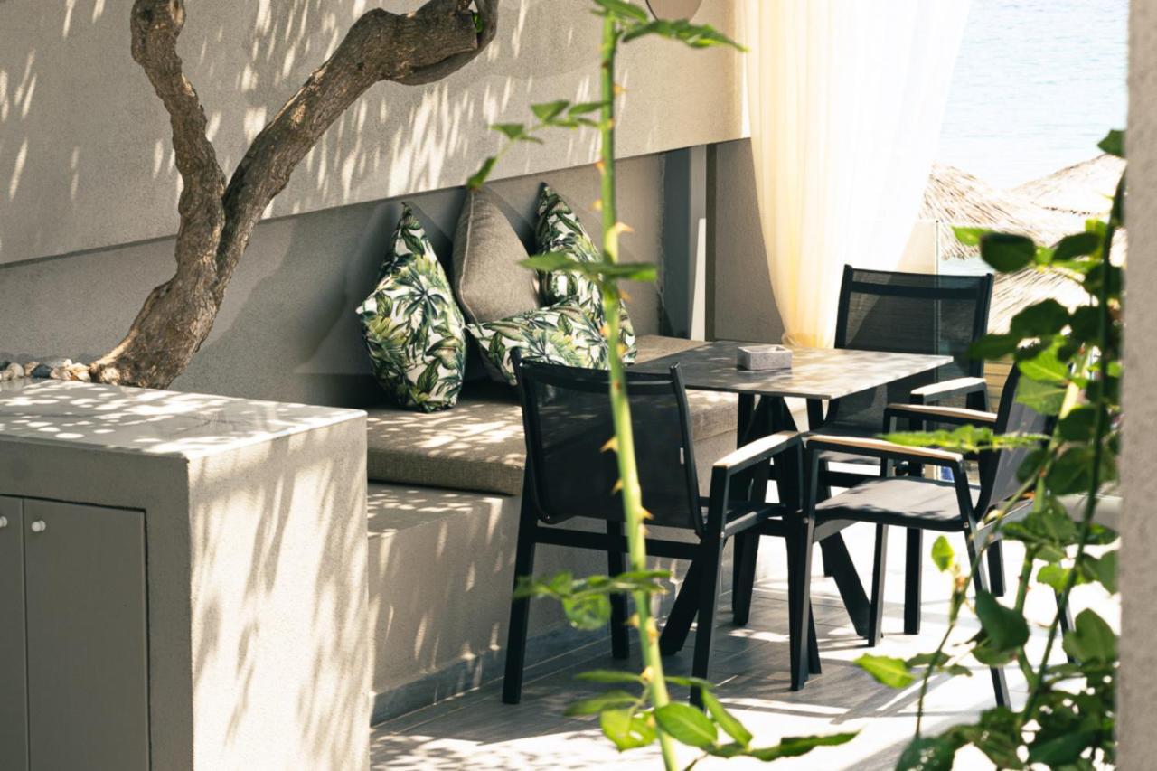 Buganvilla-Sea Front Villas 阿齐亚·佩拉加 外观 照片